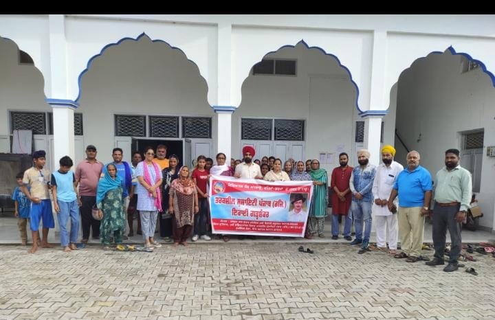 Youth Sabha Ramgarh Jhungia organized street plays against drugs and fraud by agents.